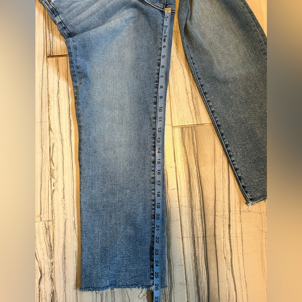 NWOT Buckle Willow & Root High Rise Cropped Stretch Jeans - Picture 14 of 16